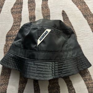 Jacquemus Sleek Black Bucket Hat